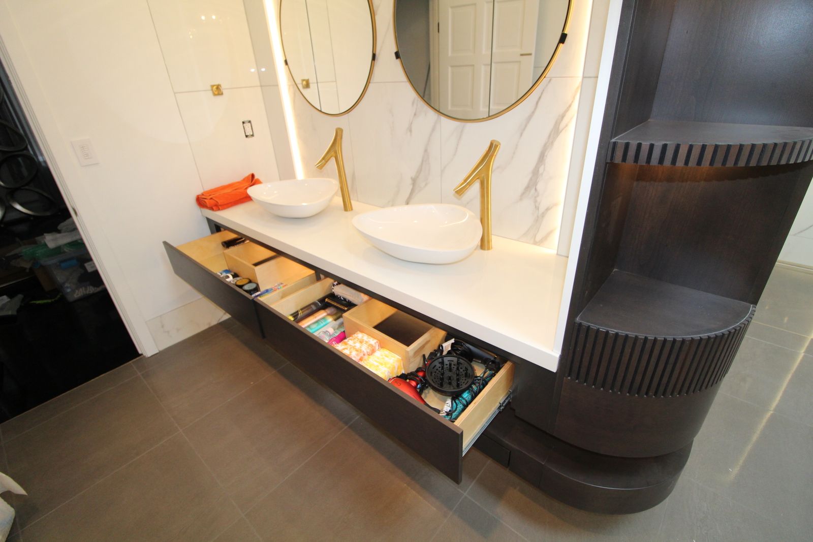 Floating vanity with vessel sinks