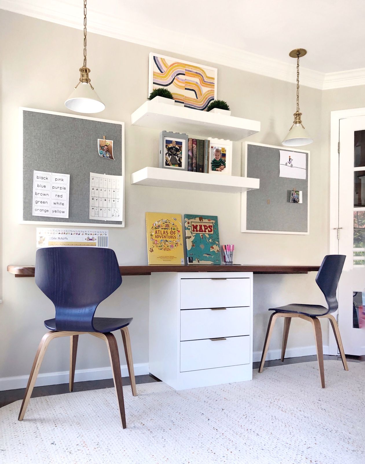 Two-station children's study nook